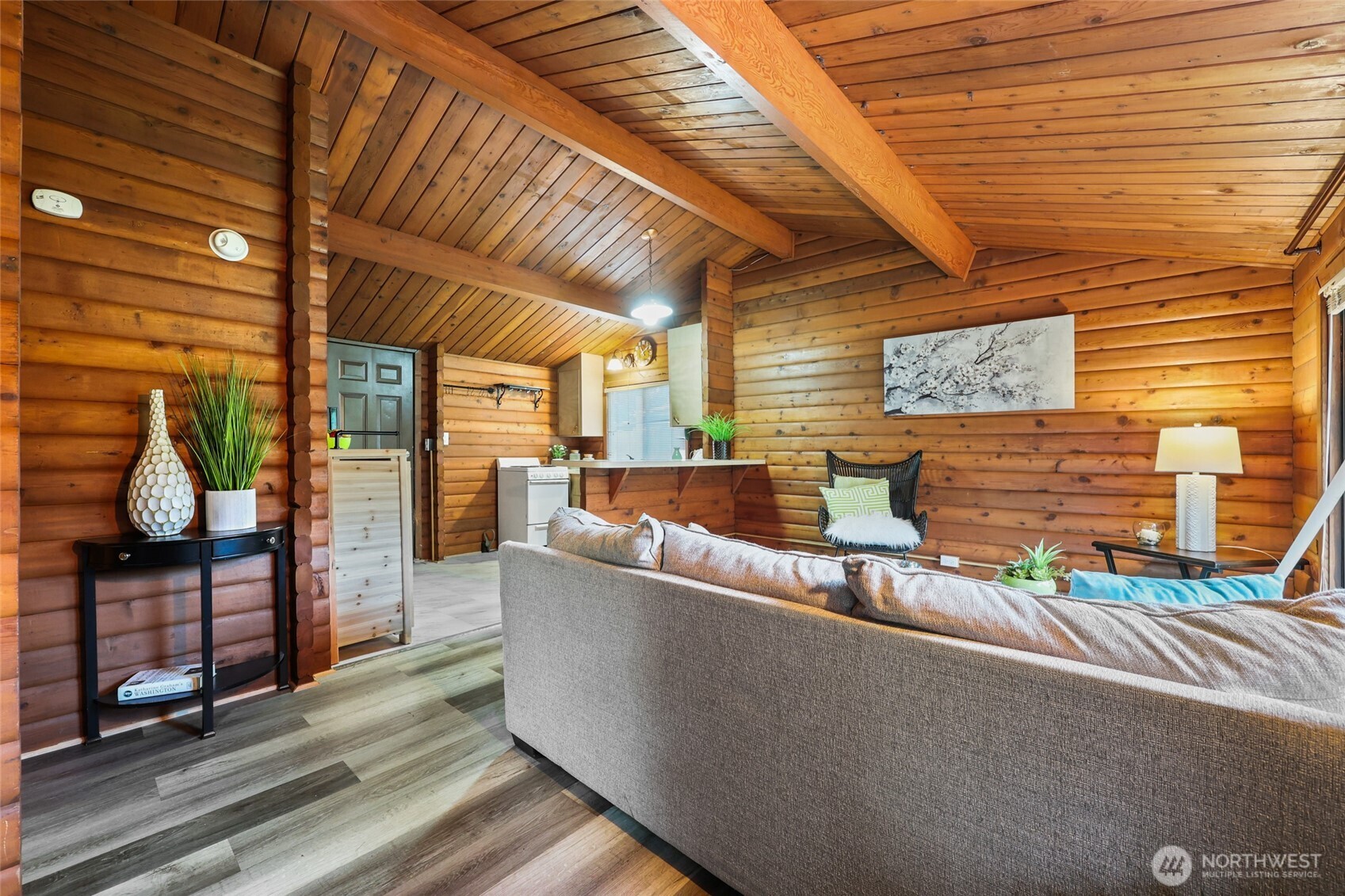 2806 Bona Vista Drive SW