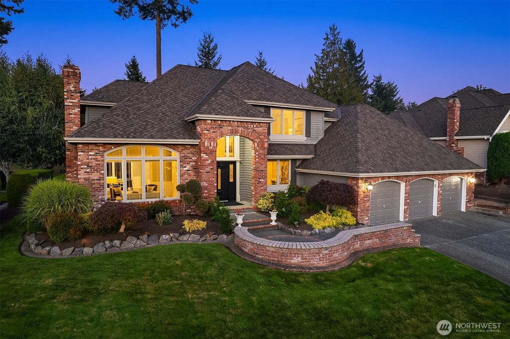 Photo of 11811 59th Avenue W, Mukilteo, WA 98275 (MLS # 2433421)