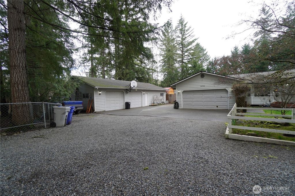 Photo of 26918 262nd Avenue SE, Ravensdale, WA 98051 (MLS # 2490953)