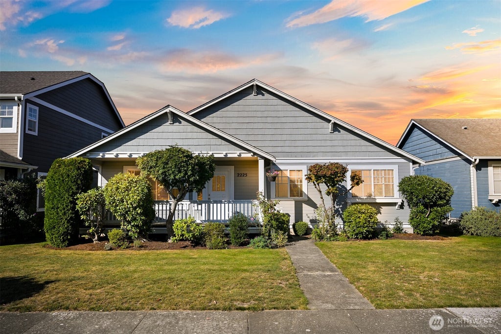 Photo of 2225 Dogwood Street, Lynden, WA 98264 (MLS # 2584067)