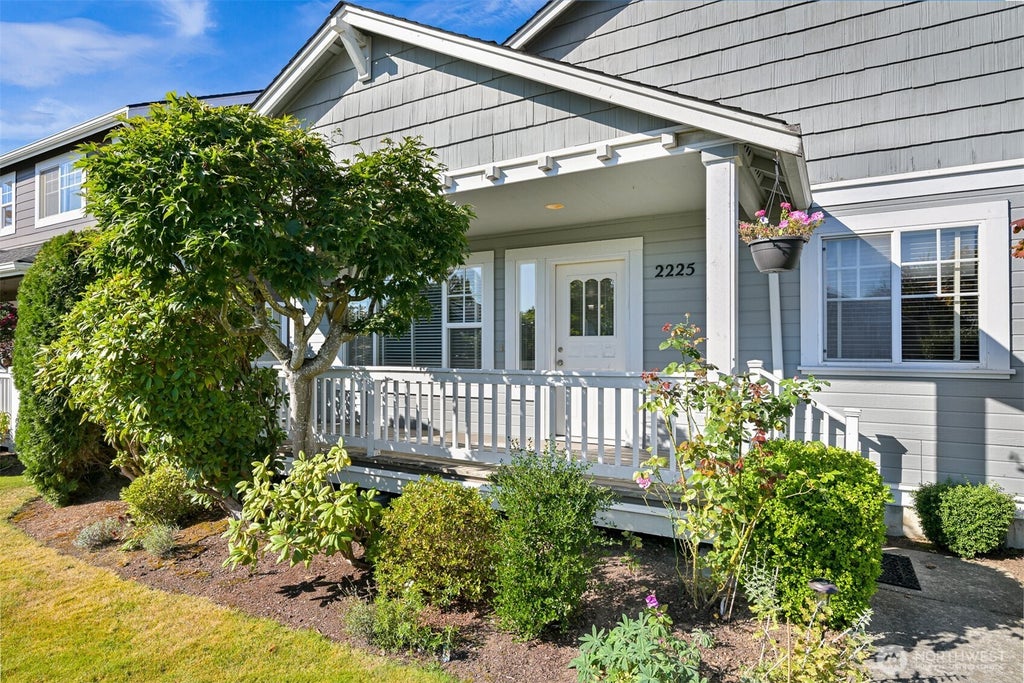 Photo of 2225 Dogwood Street, Lynden, WA 98264 (MLS # 2584067)