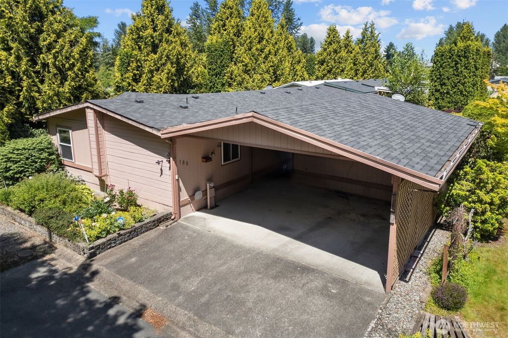 Photo of 11436 SE 208th Street #188, Kent, WA 98031 (MLS # 2378595)