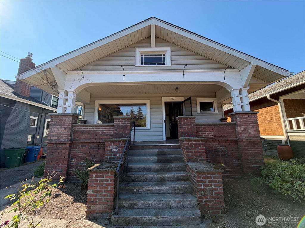 Photo of 1211 N 50th Street, Seattle, WA 98103 (MLS # 2570255)