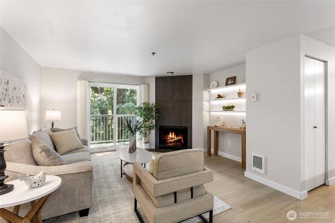 Photo of 975 Aberdeen Avenue NE #F303, Renton, WA 98056 (MLS # 2572436)