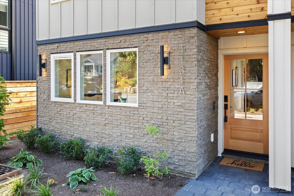 Photo of 1131 A NW 60th Street, Seattle, WA 98107 (MLS # 2555114)