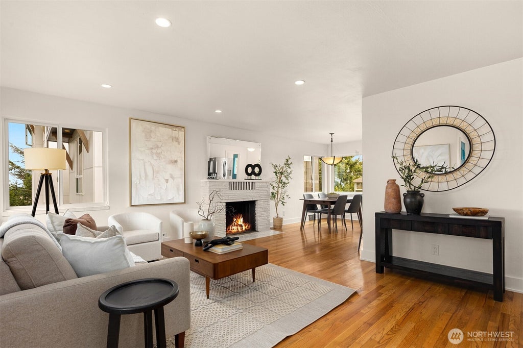Photo of 6714 36th Avenue SW, Seattle, WA 98126 (MLS # 2569453)
