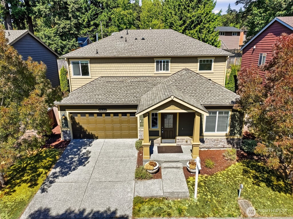 Photo of 7624 NE 201st Place, Kenmore, WA 98028 (MLS # 2583396)