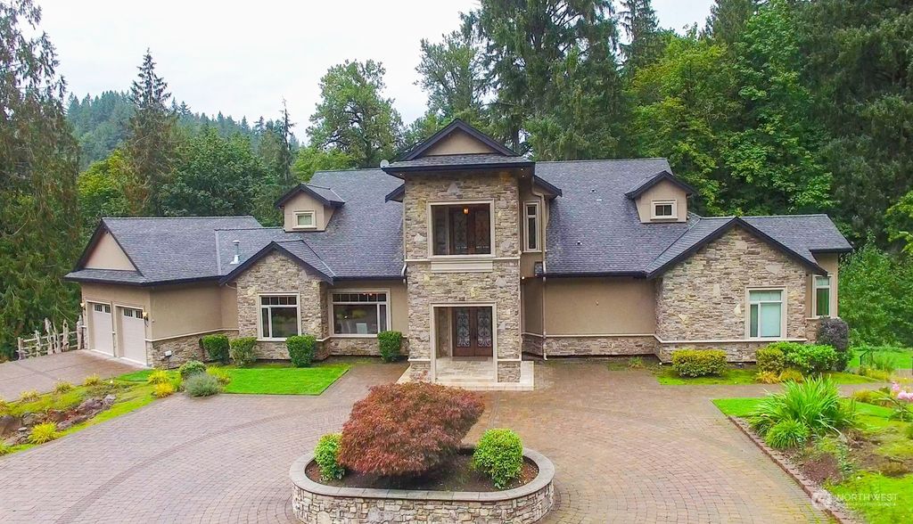 Photo of 6530 Preston Fall City Road SE, Fall City, WA 98024 (MLS # 2165052)