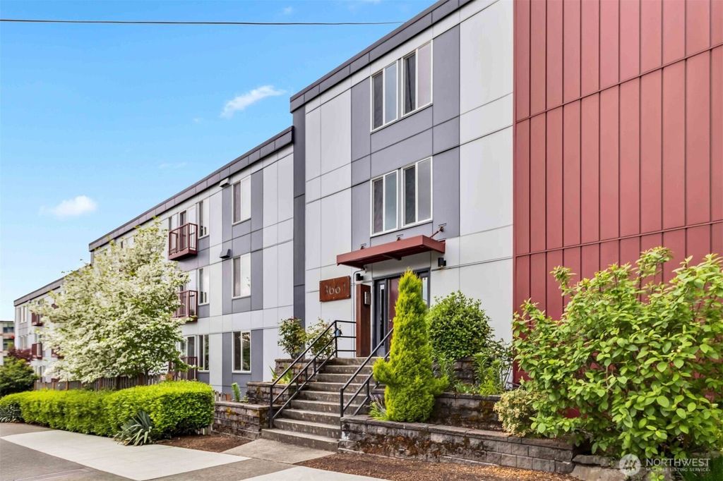 Photo of 3661 Phinney Avenue N #208, Seattle, WA 98103 (MLS # 2386318)