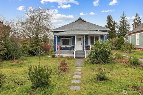 Photo of 908 Tullis Street NE, Olympia, WA 98506 (MLS # 2494570)