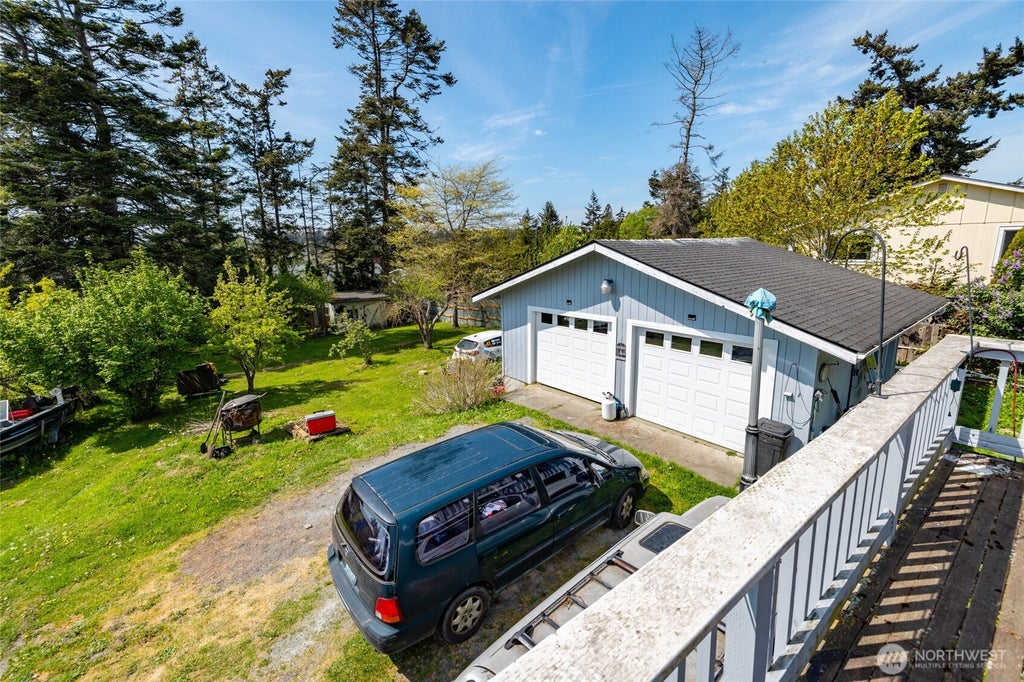 Photo of 941 Diane Avenue, Oak Harbor, WA 98277 (MLS # 2561166)