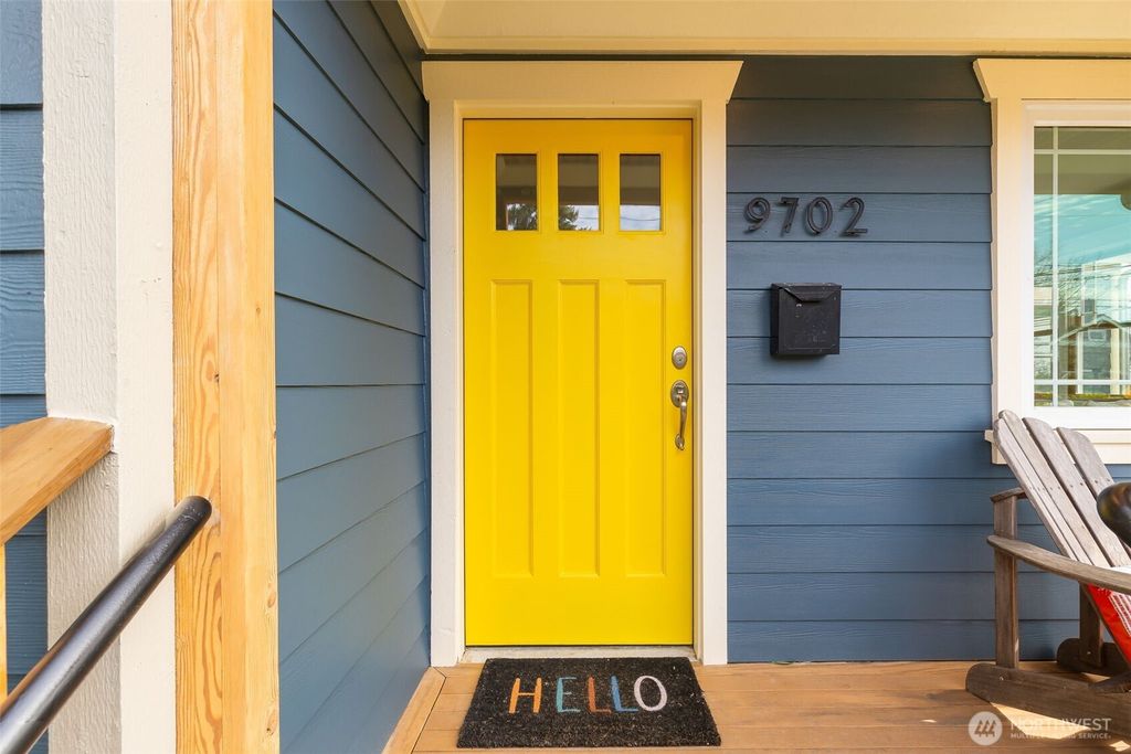 Photo of 9702 Linden Avenue N, Seattle, WA 98103 (MLS # 2336592)