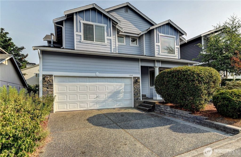 Photo of 1209 125th Place SW, Everett, WA 98204 (MLS # 2550626)