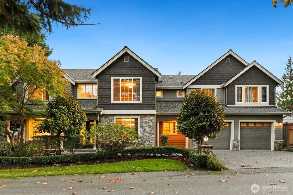 Photo of 14809 NE 63rd Court, Redmond, WA 98052 (MLS # 2567908)