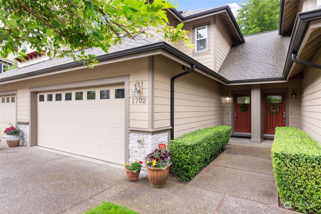 Photo of 13824 N Creek Drive #1702, Mill Creek, WA 98012 (MLS # 2274443)