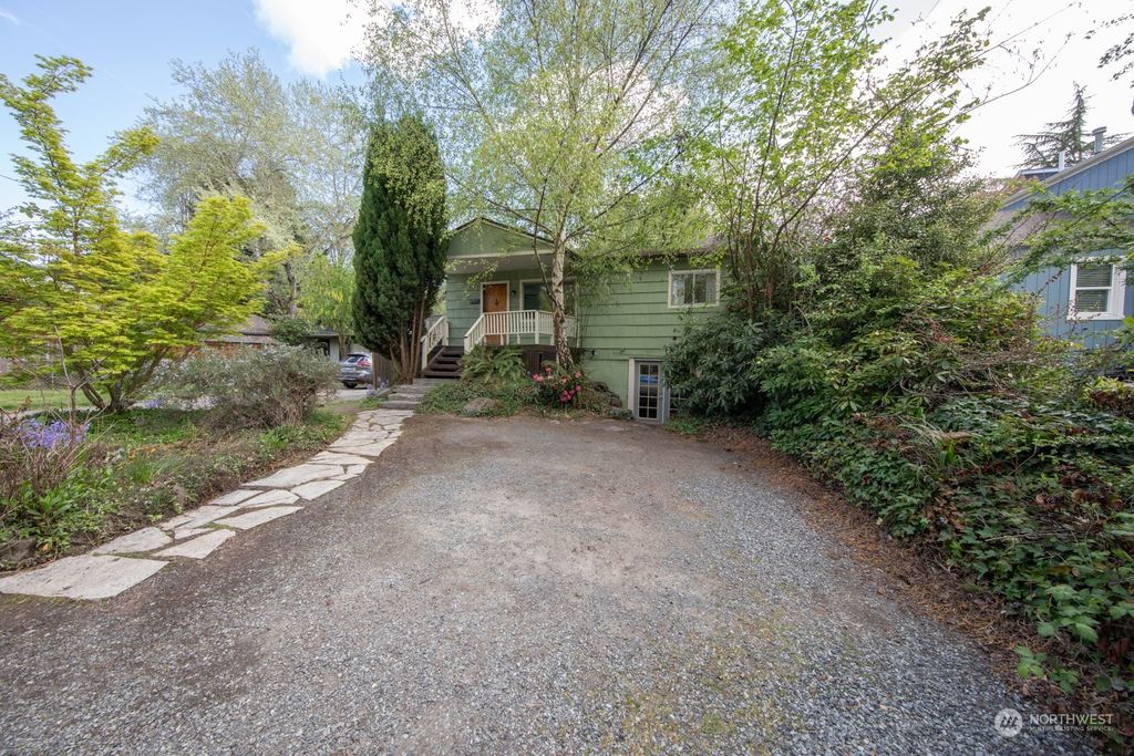 Photo of 2317 NE 92nd Street, Seattle, WA 98115 (MLS # 2225617)