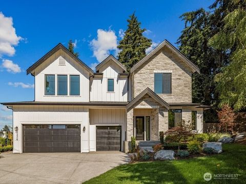 Photo of 15516 NE 53rd Place, Redmond, WA 98052 (MLS # 2555713)