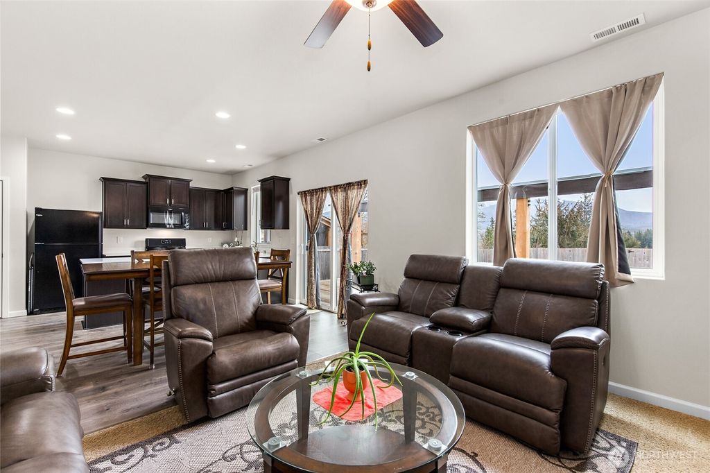 Photo of 32706 Marguerite Lane, Sultan, WA 98294 (MLS # 2346424)
