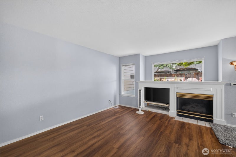 1131 115th Street SW M4