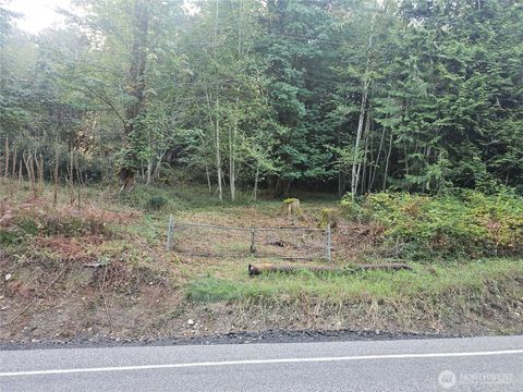 Photo of 2540 xxx E North Island Drive, Shelton, WA 98584 (MLS # 2540602)