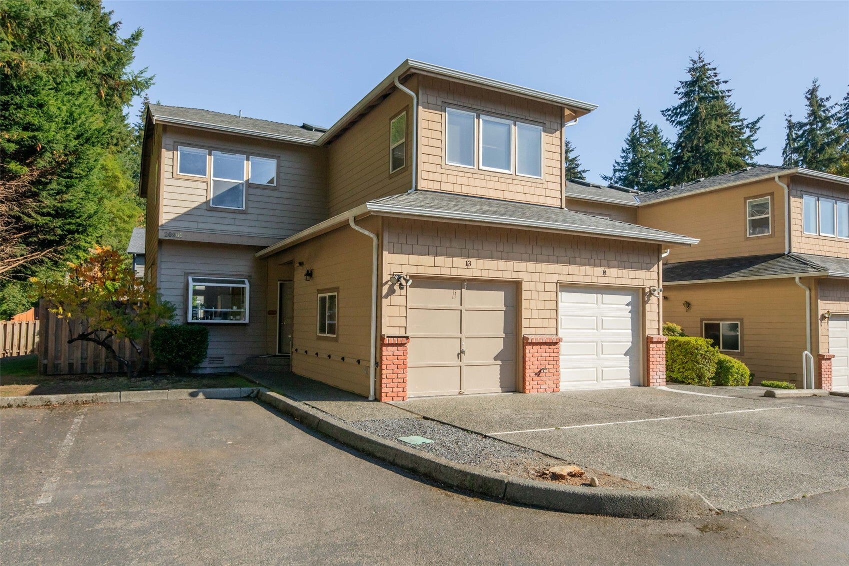 20901 Cypress Way 13