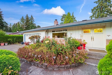 Photo of 18911 9th Avenue Ct E, Spanaway, WA 98387 (MLS # 2581473)