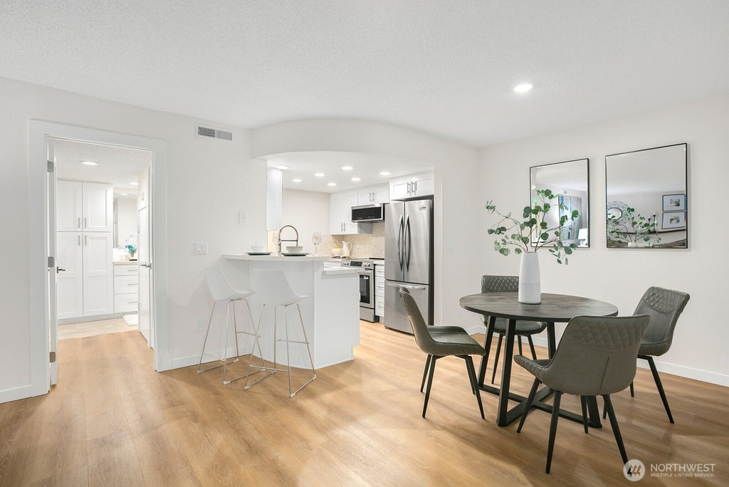 Photo of 11510 NE 128th Street #2, Kirkland, WA 98034 (MLS # 2582280)