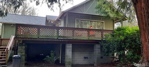 Photo of 41766 N Shore Lane Ln, Concrete, WA 98237 (MLS # 2464112)