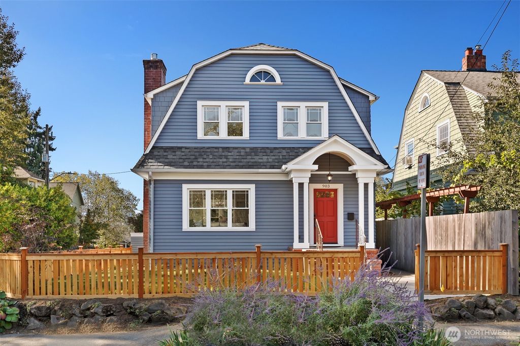 Photo of 903 32nd Avenue, Seattle, WA 98122 (MLS # 2442505)