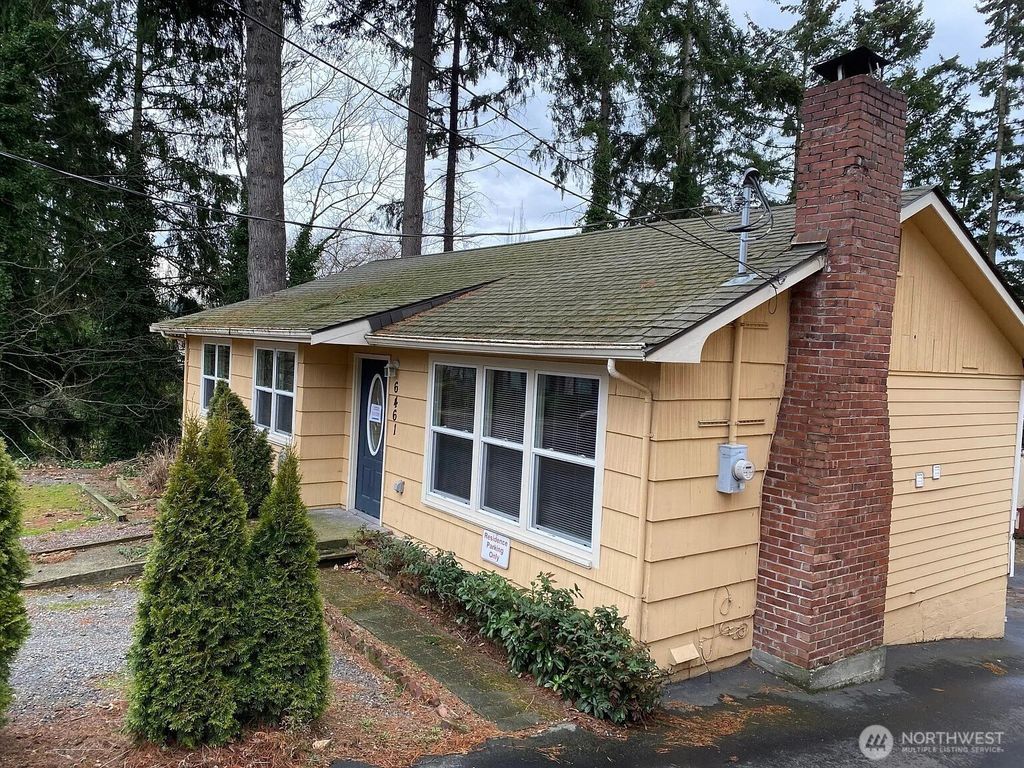 Photo of 6461 NE 181st Street, Kenmore, WA 98028 (MLS # 2523742)