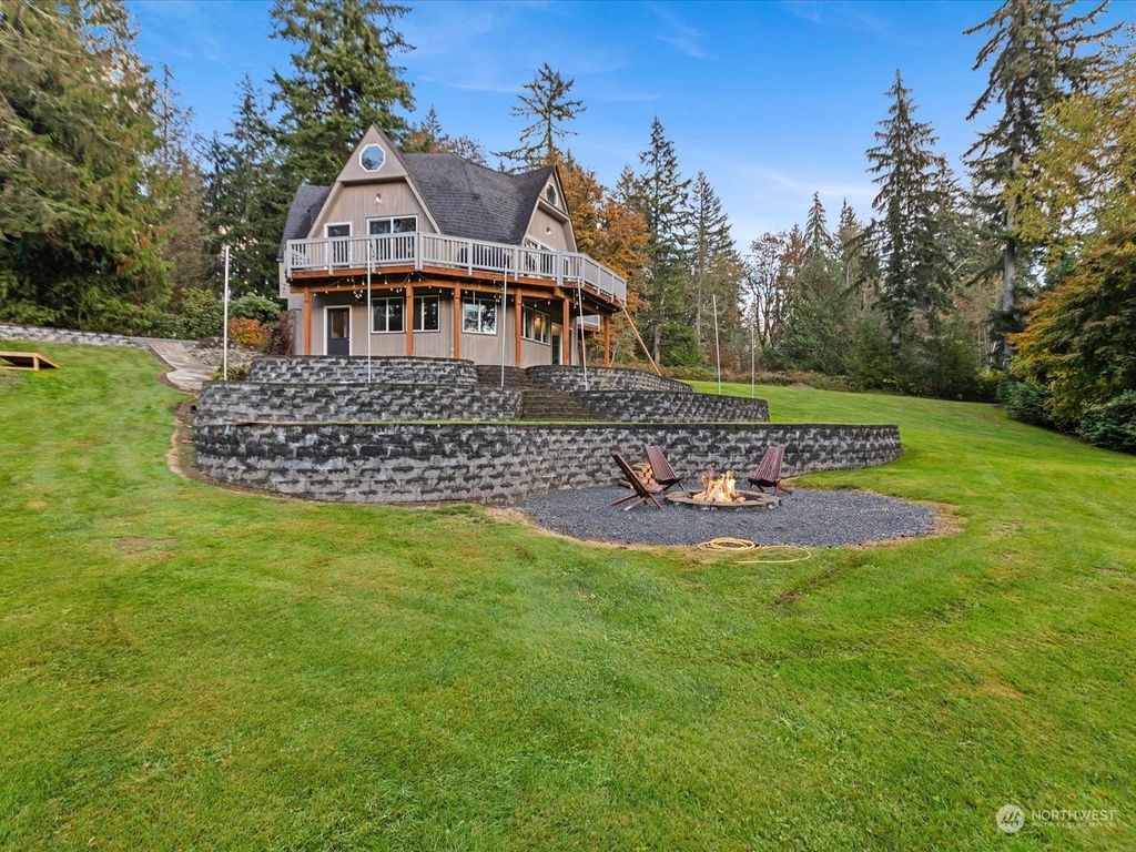Photo of 17320 28th Street SE, Snohomish, WA 98290 (MLS # 2308847)