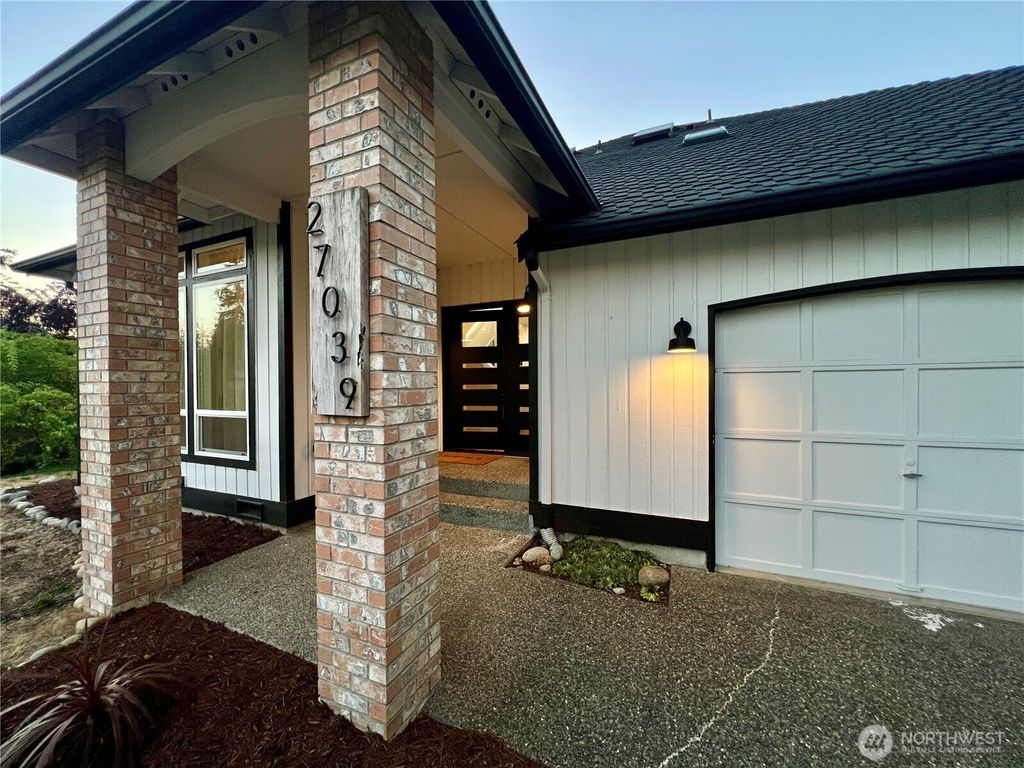 Photo of 27039 191st Place SE, Covington, WA 98042 (MLS # 2427640)