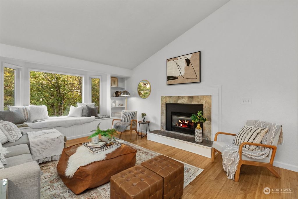 Photo of 6734 S 112th Place, Seattle, WA 98178 (MLS # 2066848)