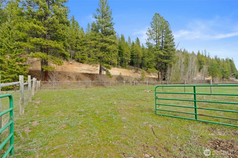 71 Middle Fork Lane