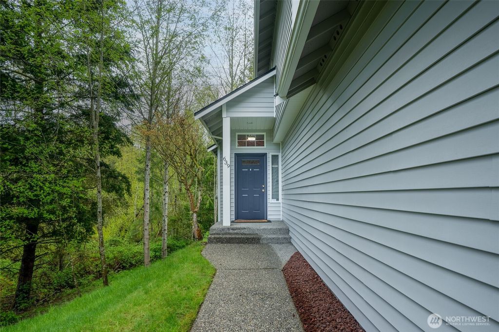 Photo of 639 125th Avenue NE, Lake Stevens, WA 98258 (MLS # 2364595)