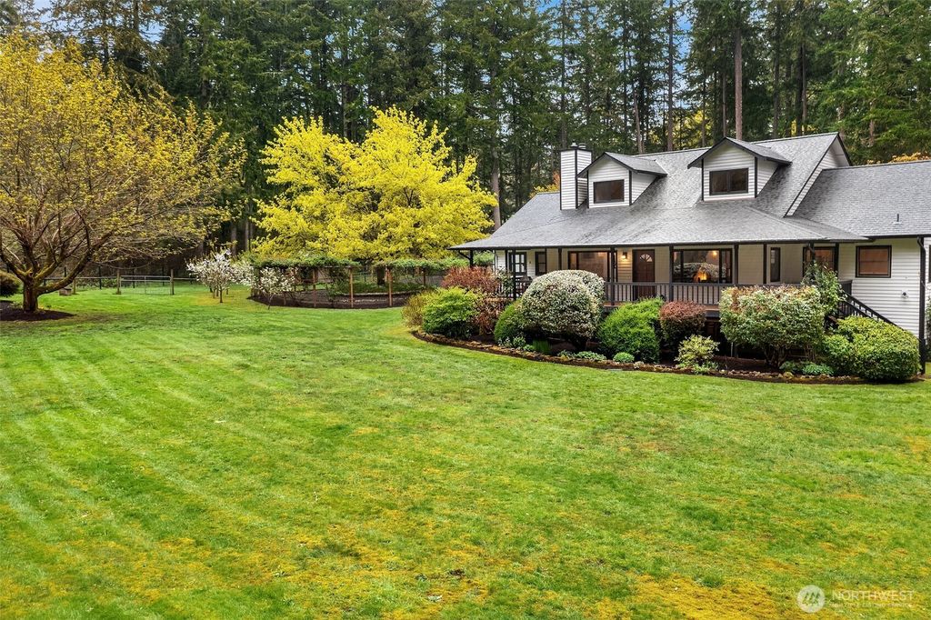 Photo of 23603 Old Mill Road SW, Vashon, WA 98070 (MLS # 2510507)