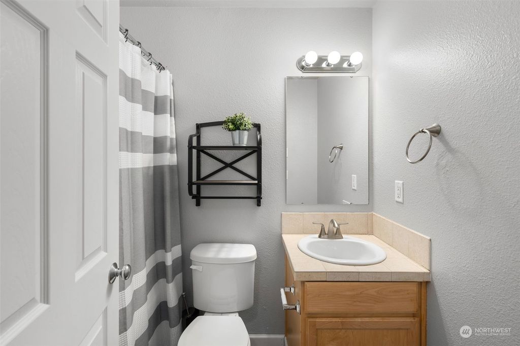 listing image 9365546677676889786