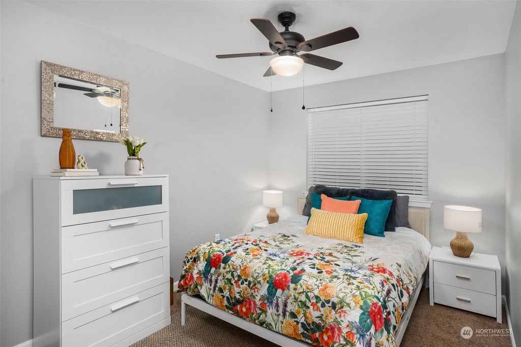 listing image 9369214684095729728