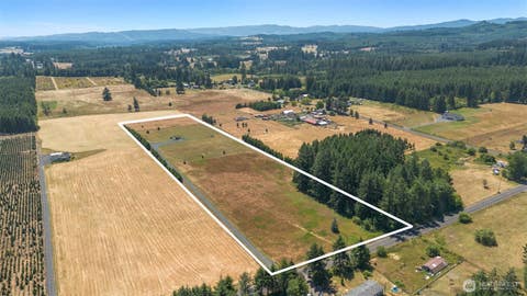 Photo of 177 Nelson Road, Winlock, WA 98596 (MLS # 2558123)