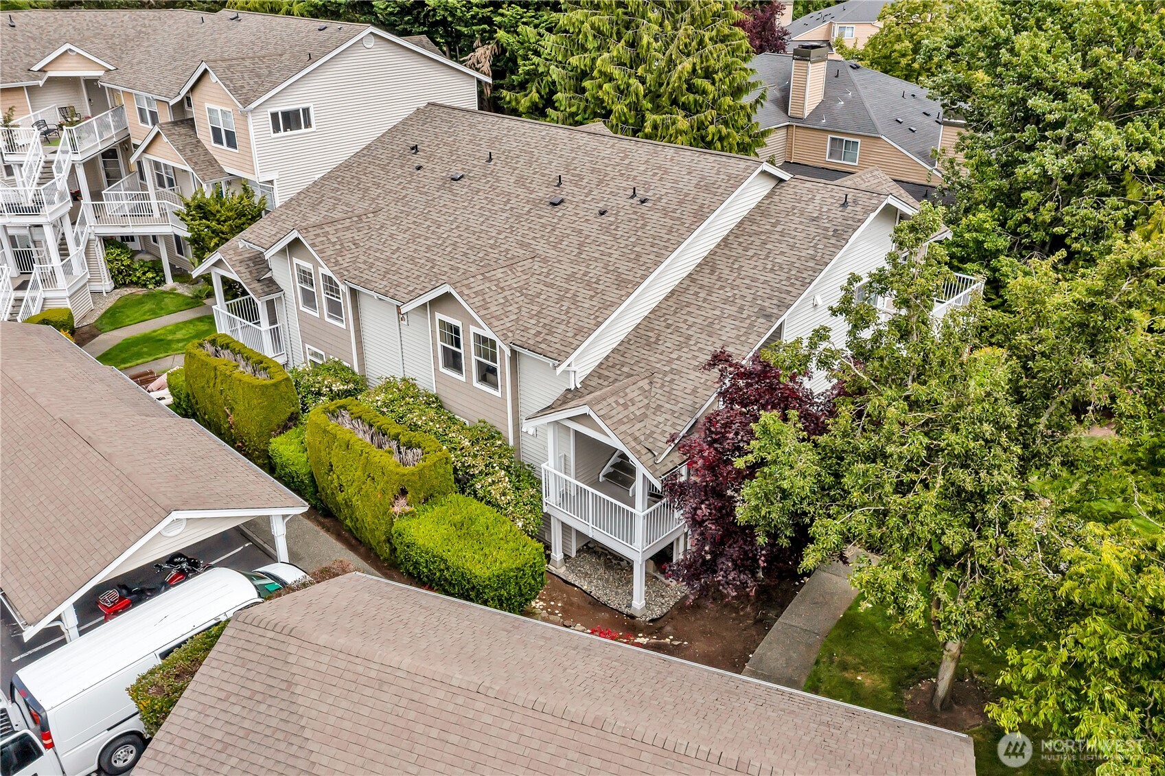 5400 Harbour Pointe Boulevard F202