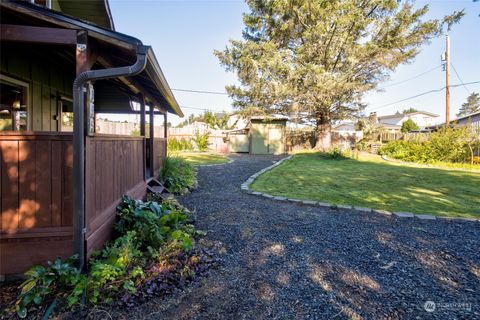 A home in Grayland