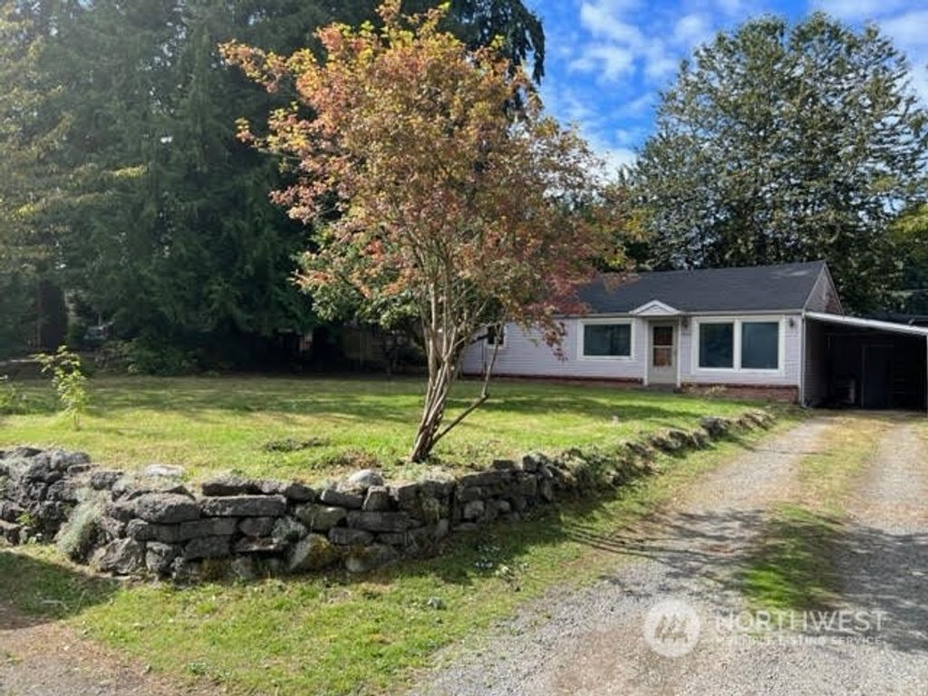 Photo of 18061 3rd Avenue NE, Shoreline, WA 98155 (MLS # 2287274)