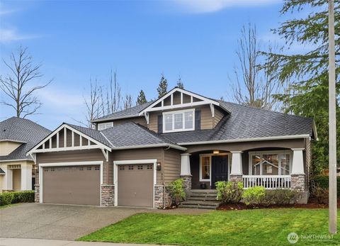 Photo of 928 271st Avenue SE, Sammamish, WA 98075 (MLS # 2507067)