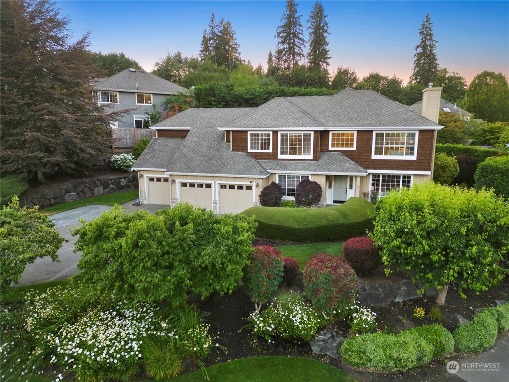 Photo of 2303 Lyons Avenue NE, Renton, WA 98059 (MLS # 2146944)
