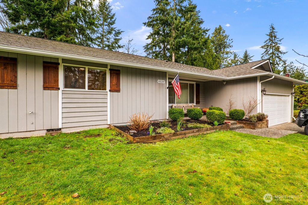 Photo of 10230 48th Avenue W, Mukilteo, WA 98275 (MLS # 2343483)