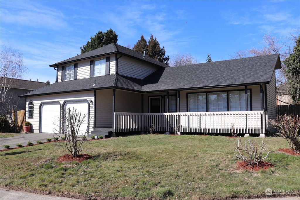 Photo of 566 Olympia Avenue N, Renton, WA 98056 (MLS # 2207682)