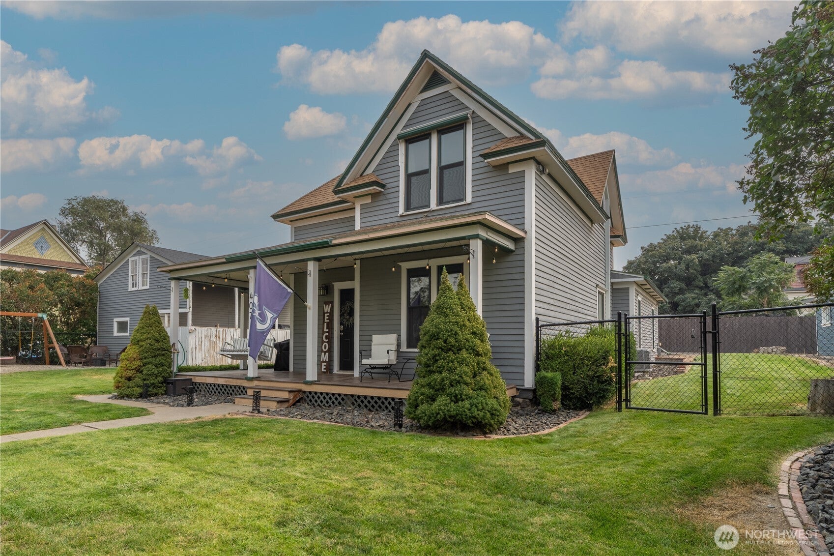 407 W 4th Avenue