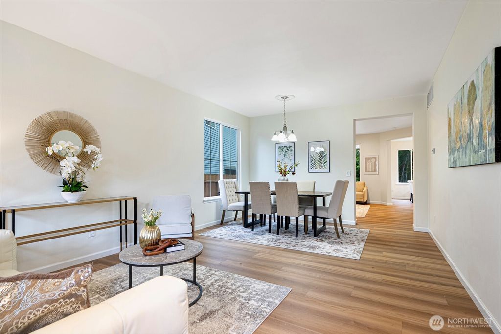 Photo of 465 Field Place NE, Renton, WA 98059 (MLS # 2440173)