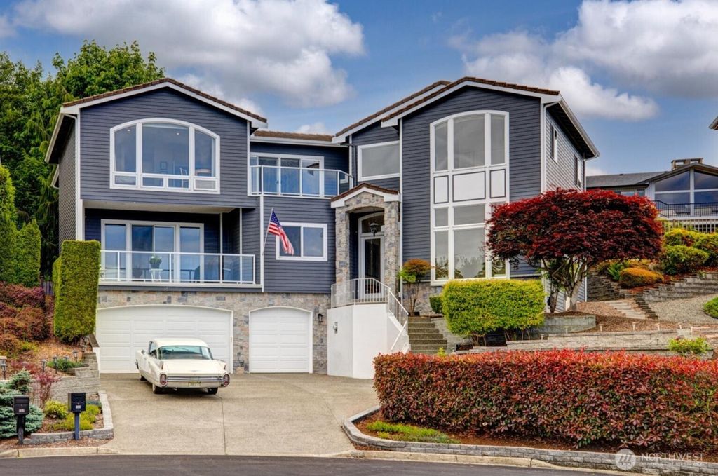 Photo of 149 S 293rd Place, Federal Way, WA 98003 (MLS # 2244611)