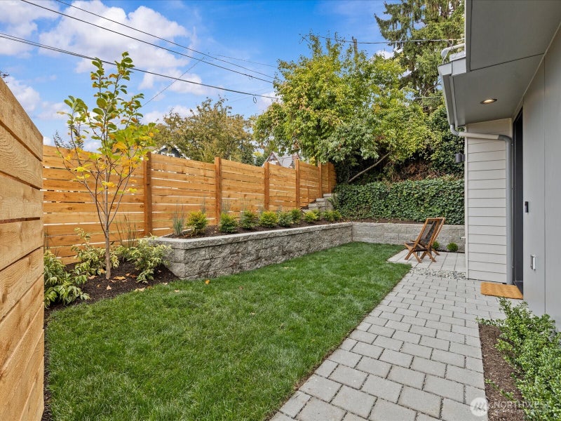 307 NW 52nd Street